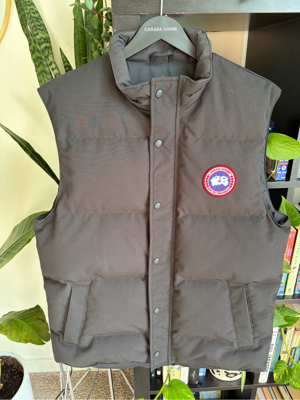 Canada goose men’s vest size Large